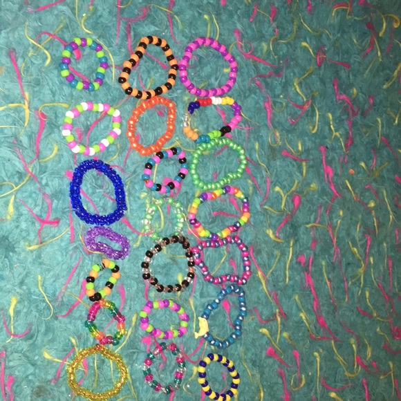 Homemade beaded braclets - Picture 1 of 2
